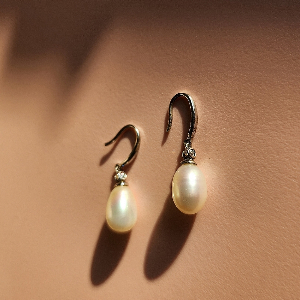 Authentic silver and pearl earnings